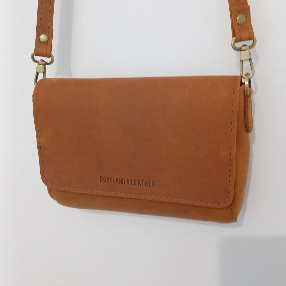 Portland Leather Goods Mini Metro Dakota NEW Crossbody Purese Bag